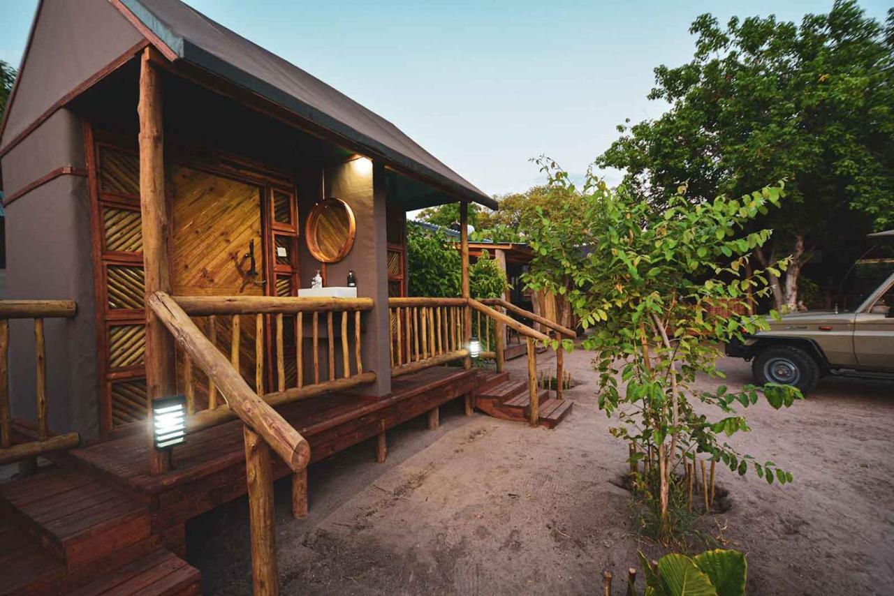 African Excursions Guest House Khwai Ngoại thất bức ảnh