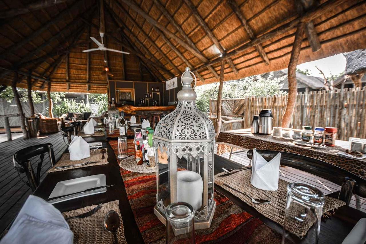 African Excursions Guest House Khwai Ngoại thất bức ảnh