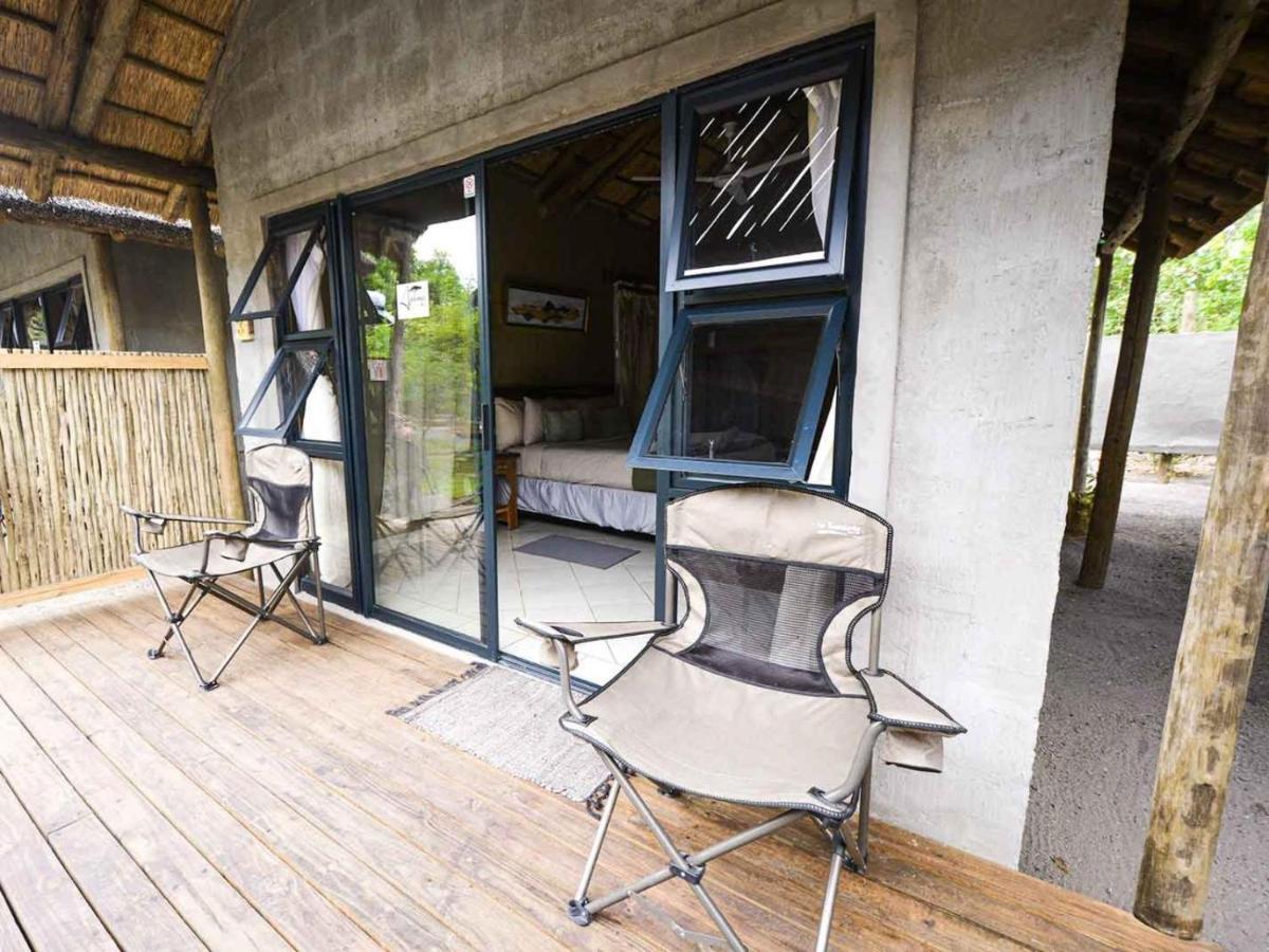 African Excursions Guest House Khwai Ngoại thất bức ảnh